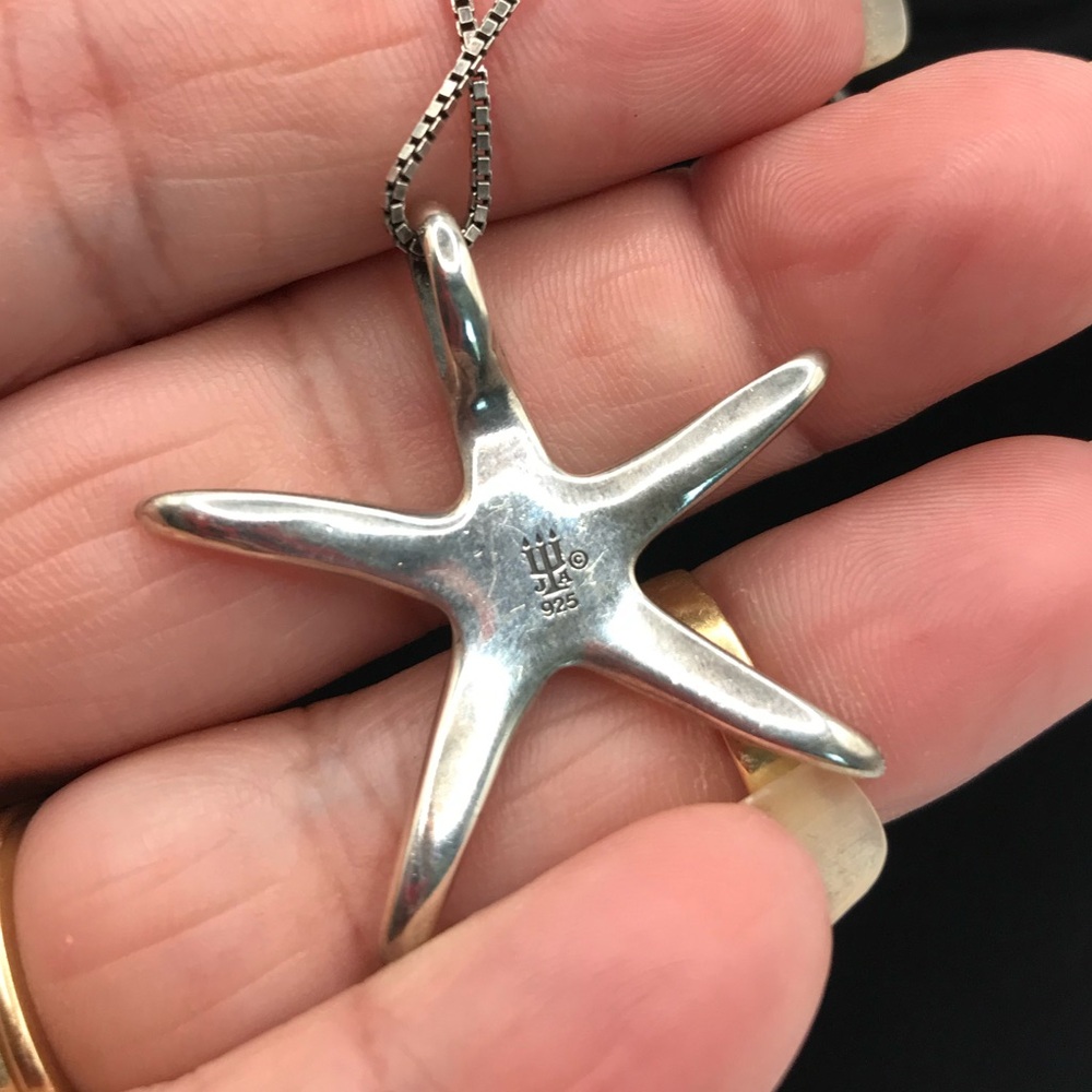 James Avery “Retired” Sterling Silver Starfish Pendant Paired with 925 Necklace - Picture 4 of 8